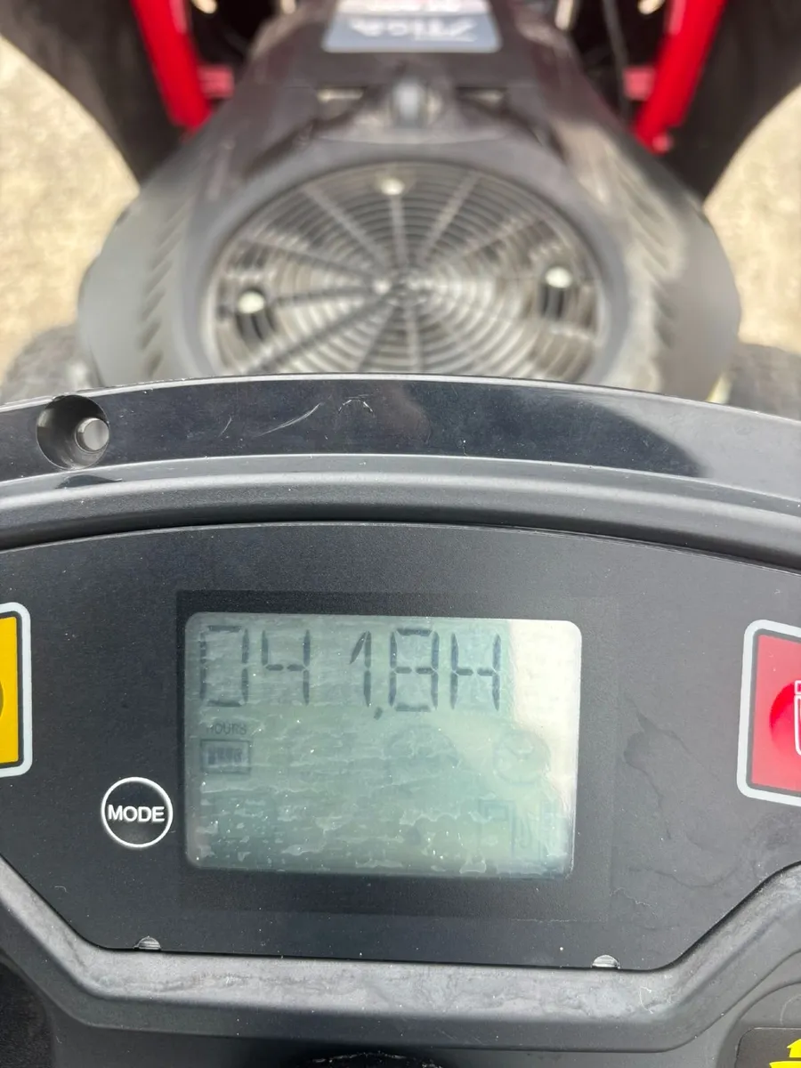 Mountfield 1716H ride on - Image 2