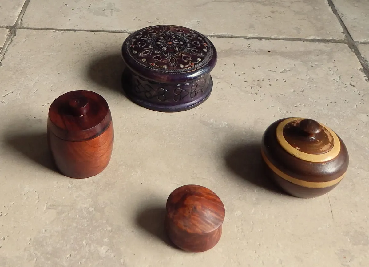 Selection of 4 Wooden Handmade Trinket Boxes - Image 1