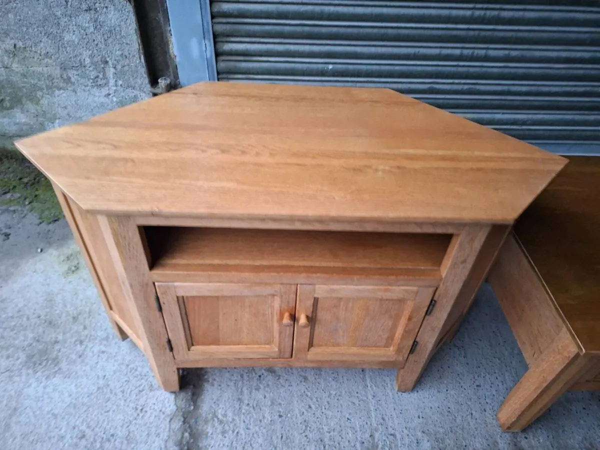 Matching solid wood oak furniture set (DELIVERY) - Image 2