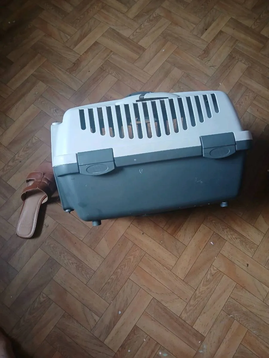 Dog cage and pet carrier - Image 3