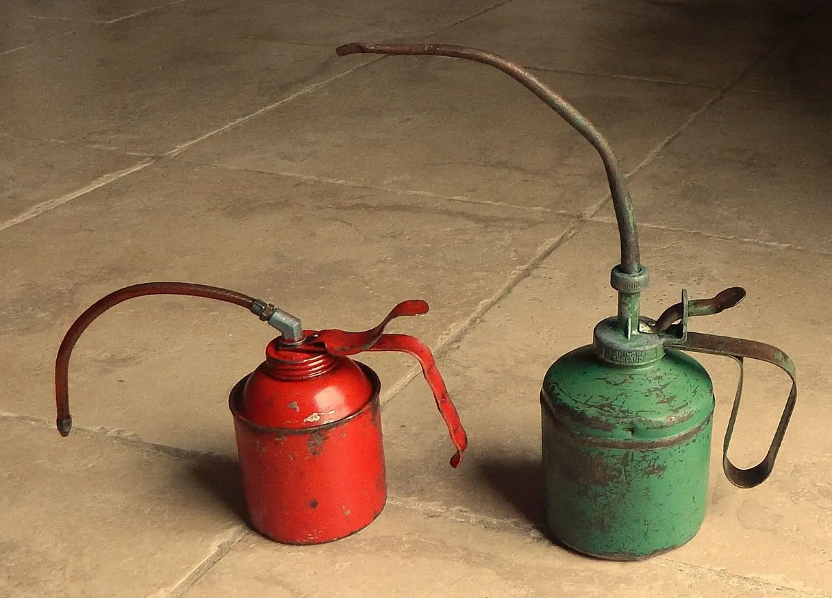 2 Vintage Oil Cans - Image 1