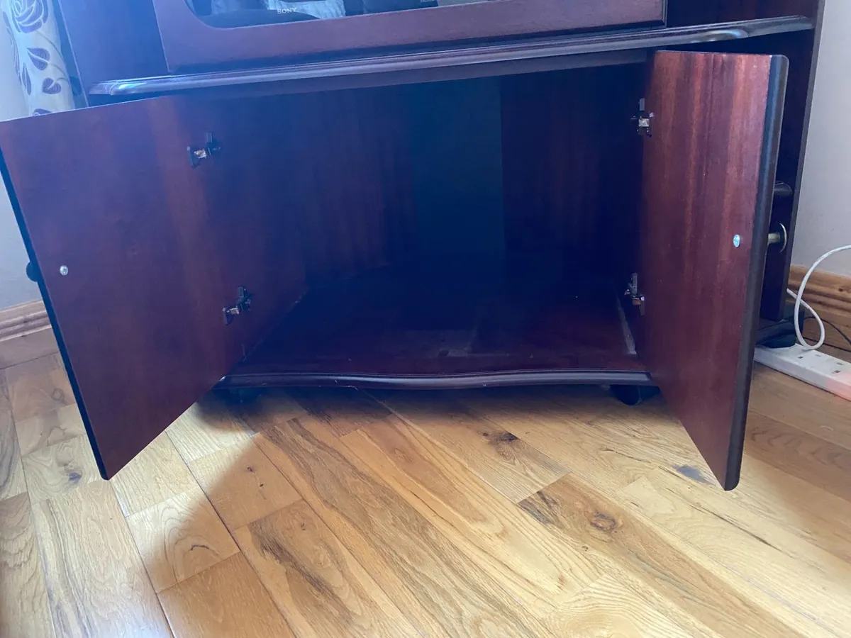 TV Corner Unit - Image 2