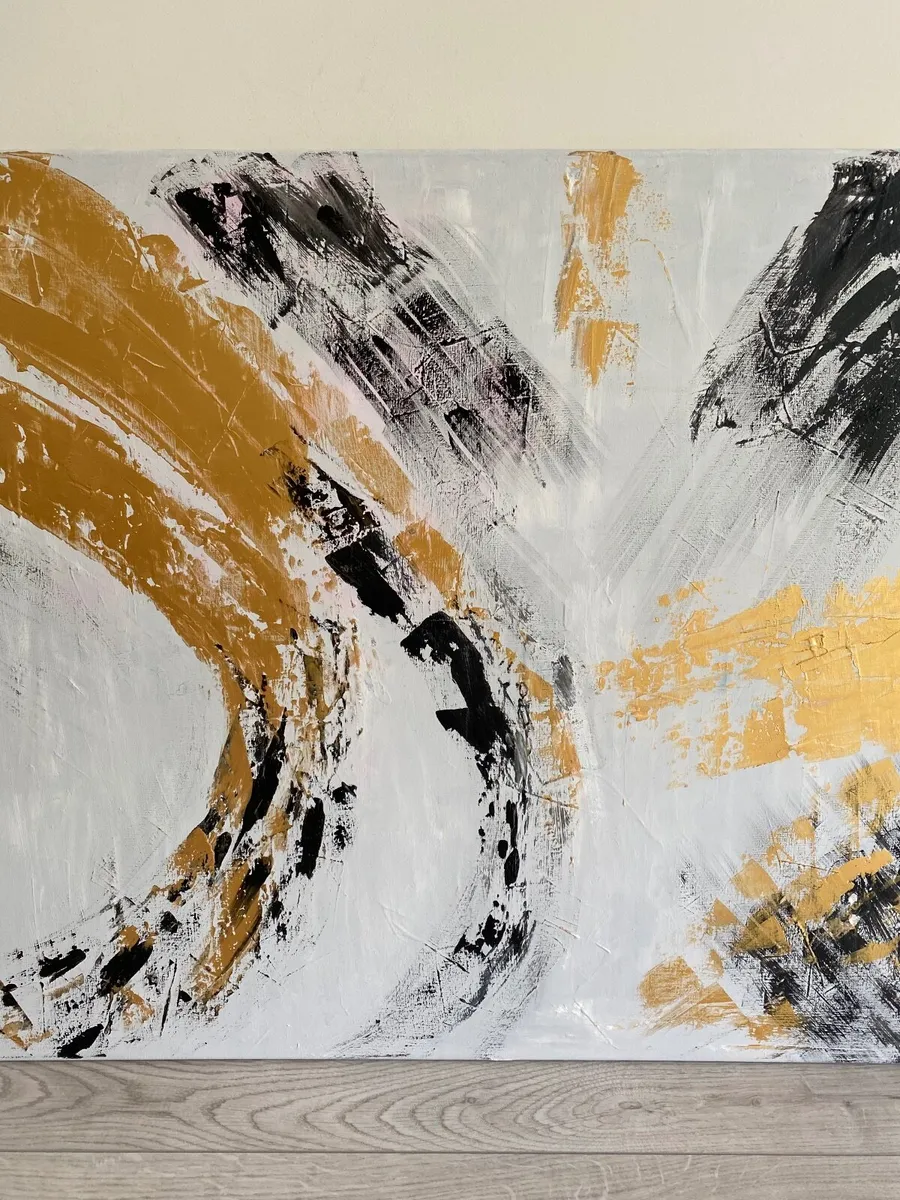 Gold and white abstract painting - Image 2