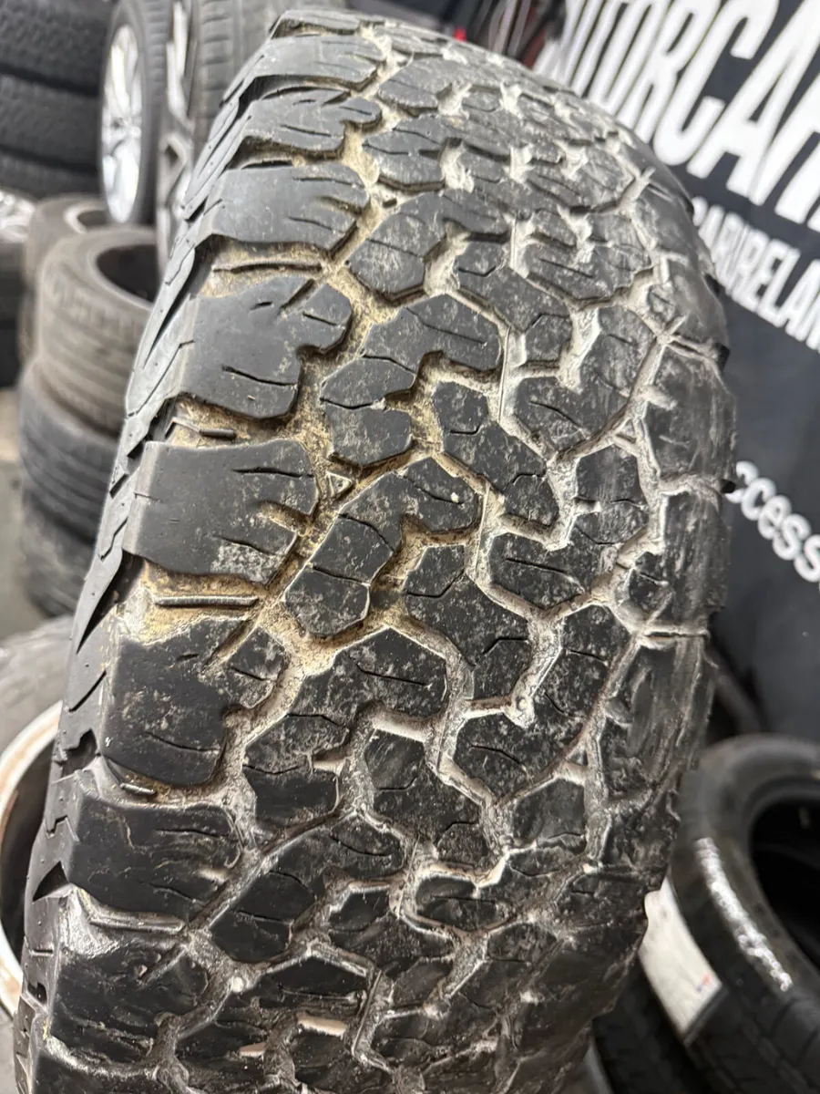 VW ALLOYS + TYRES CAME OFF AMAROK - Image 2