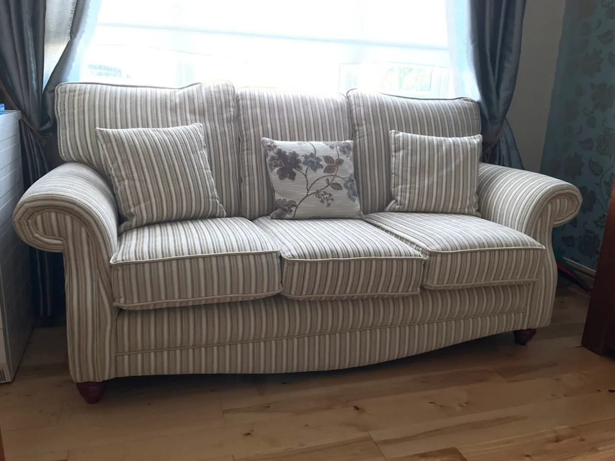 2 3 Seater Sofas - Image 4