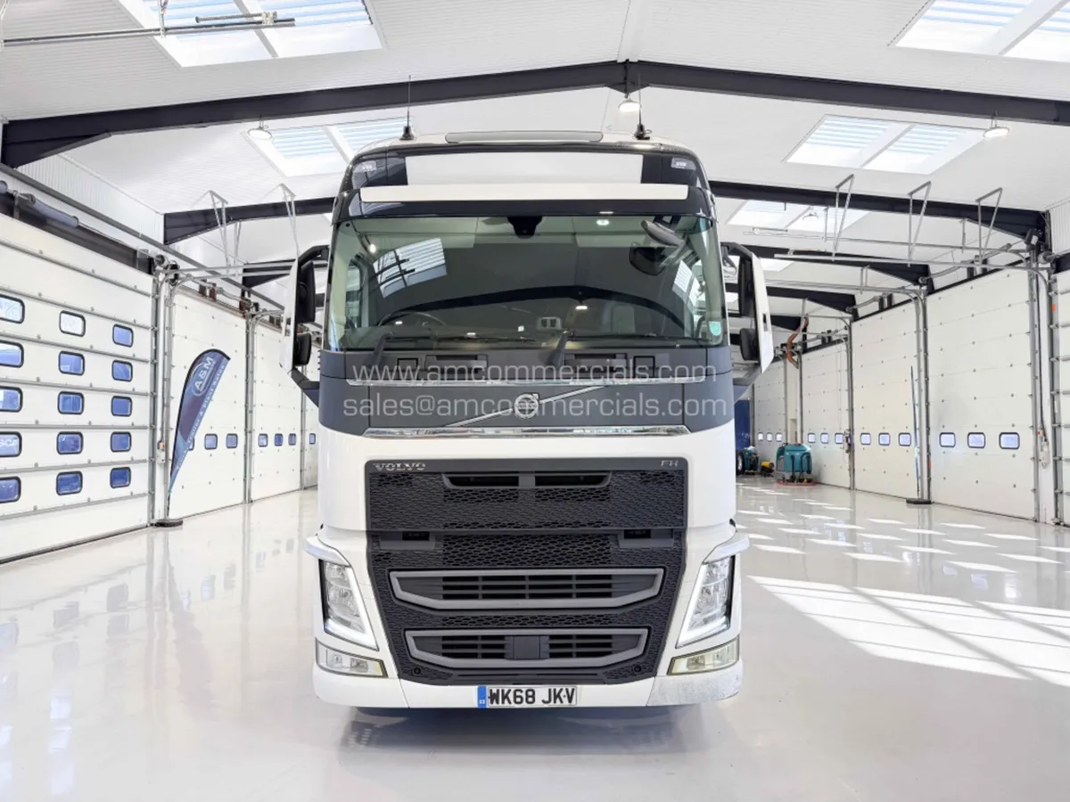 2018 VOLVO FH 500 GLOBETROTTER - Image 2
