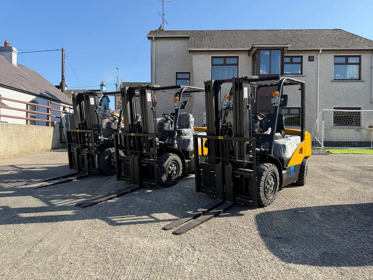 TPF30 Diesel Forklift – 3 Tonne Capacity - Image 2