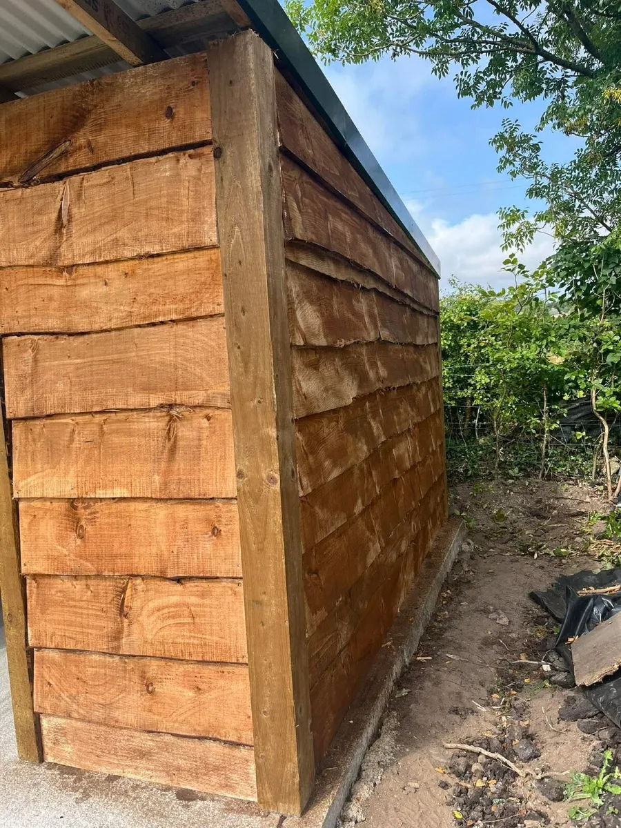 Timber stables - Image 4