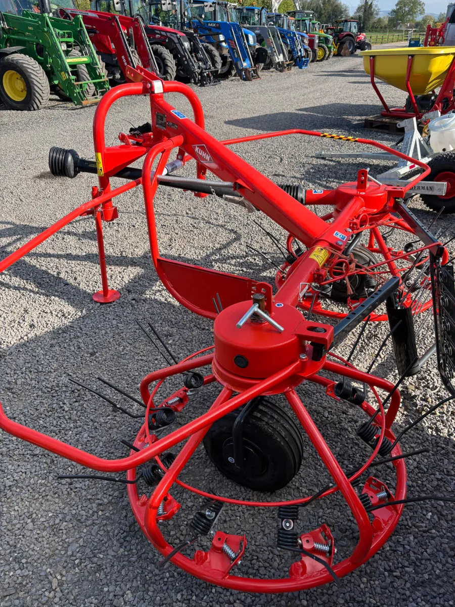 Kuhn Haybob - Image 1