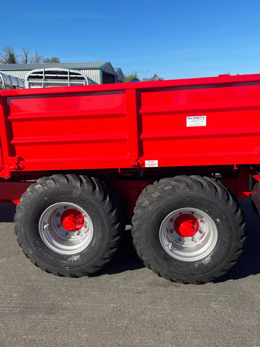 Woods 14ft x 7.6ft with Bale Extension - Image 4