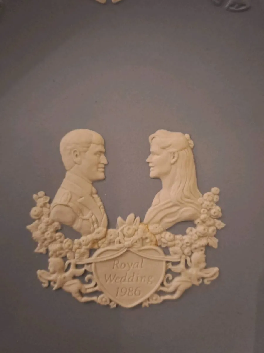 Wedgwood Jasperware Royal Wedding 1986 - Image 3