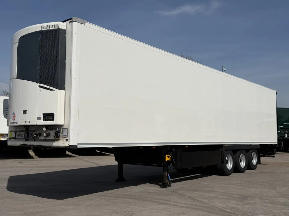 2017 SCHMITZ SINGLE TEMP FRIDGE TRAILER - Image 1
