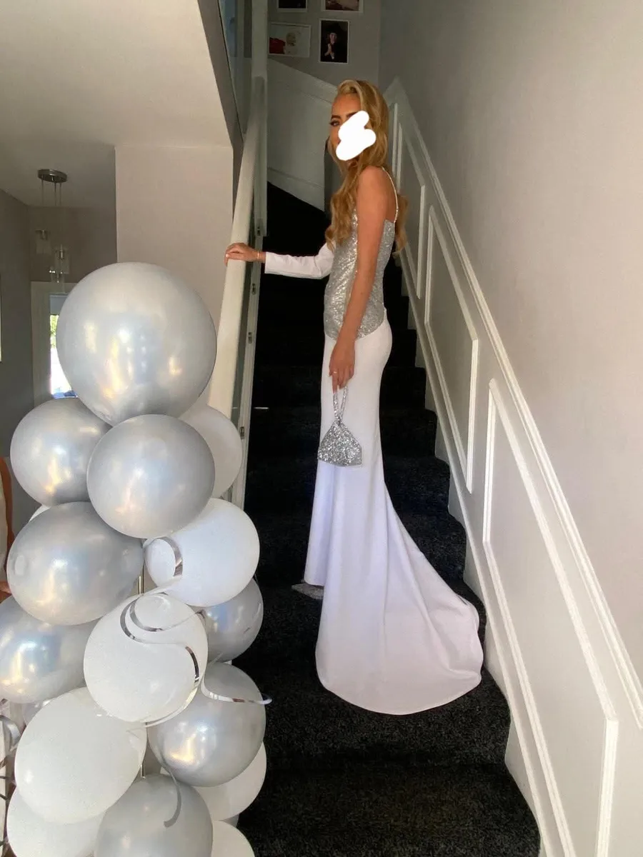 DEBS DRESS for sale - Image 4