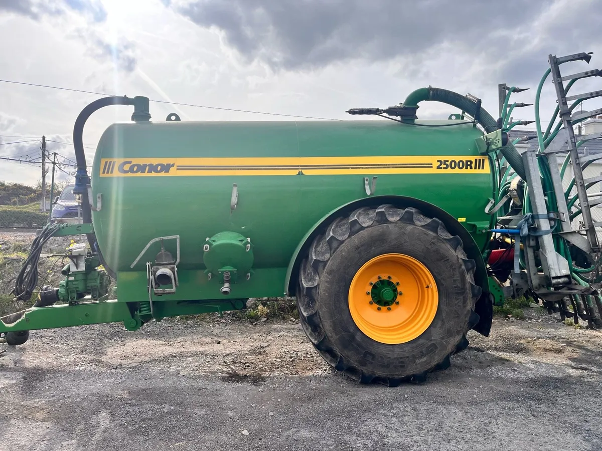 Conor 2500 tank - Image 3