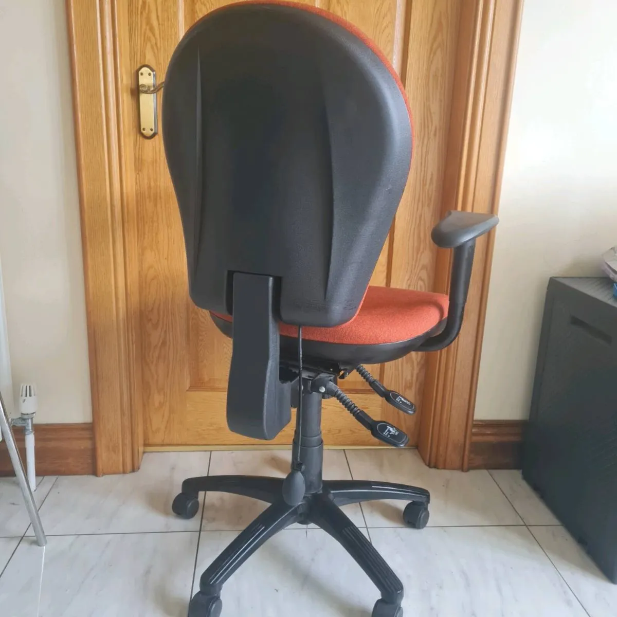 Torasan opus extra lumber office chair - Image 3