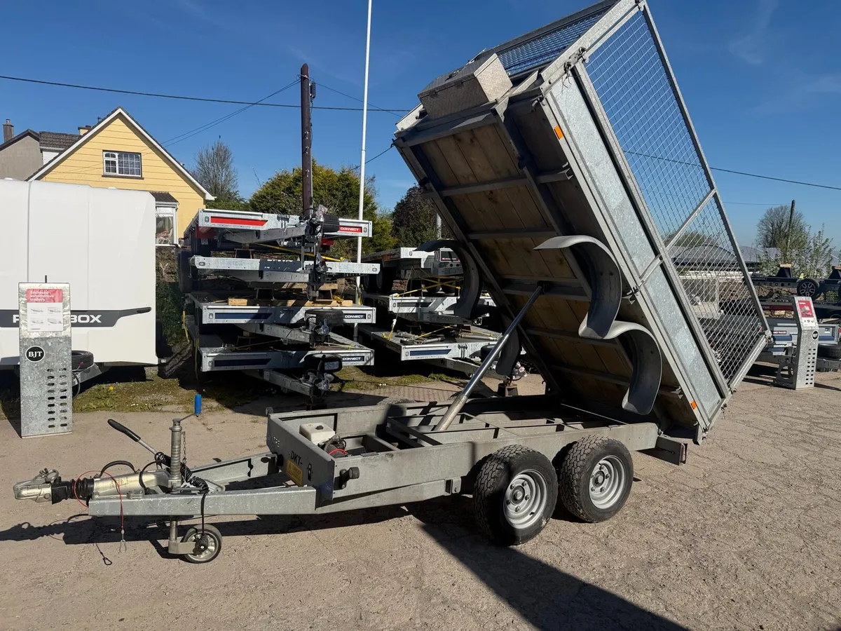 18 month old Dale Kane 10 x 5”6 tipper trailer - Image 3