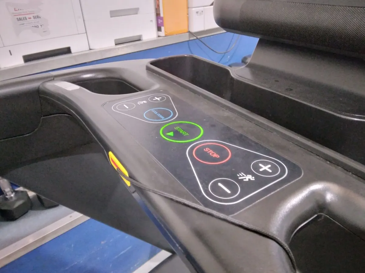 Online Auction Of Unreserved Gym Equipment - 1 - Image 4