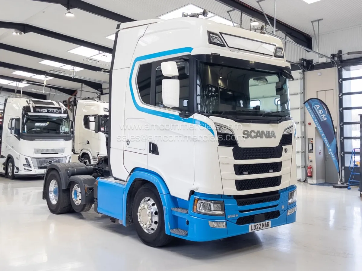 2022 SCANIA 590S HIGH SLEEPER CAB - Image 1