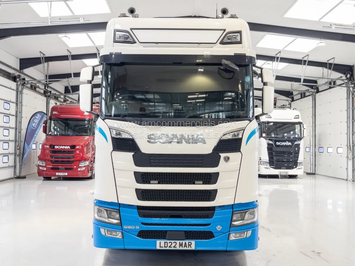 2022 SCANIA 590S HIGH SLEEPER CAB - Image 2