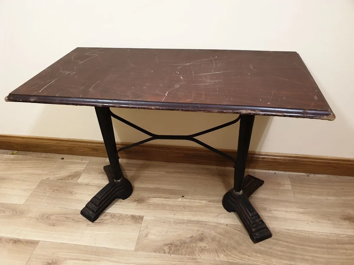 Table with cast iron legs