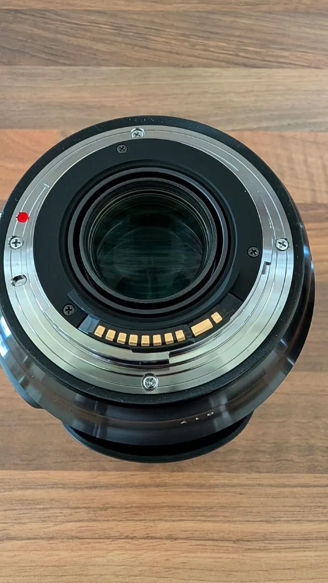 Sigma  24-70mm F2.8 DG Art lens - Image 4