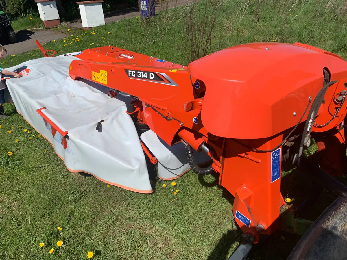 Kuhn mower - Image 1