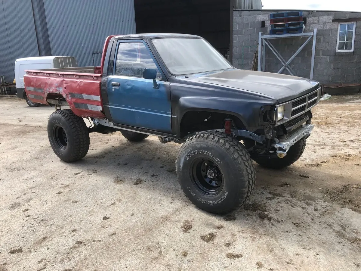 Toyota hilux - Image 1