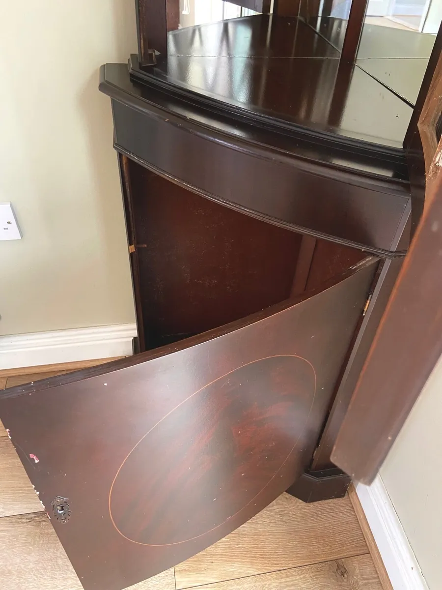 Corner display cabinet - Image 3