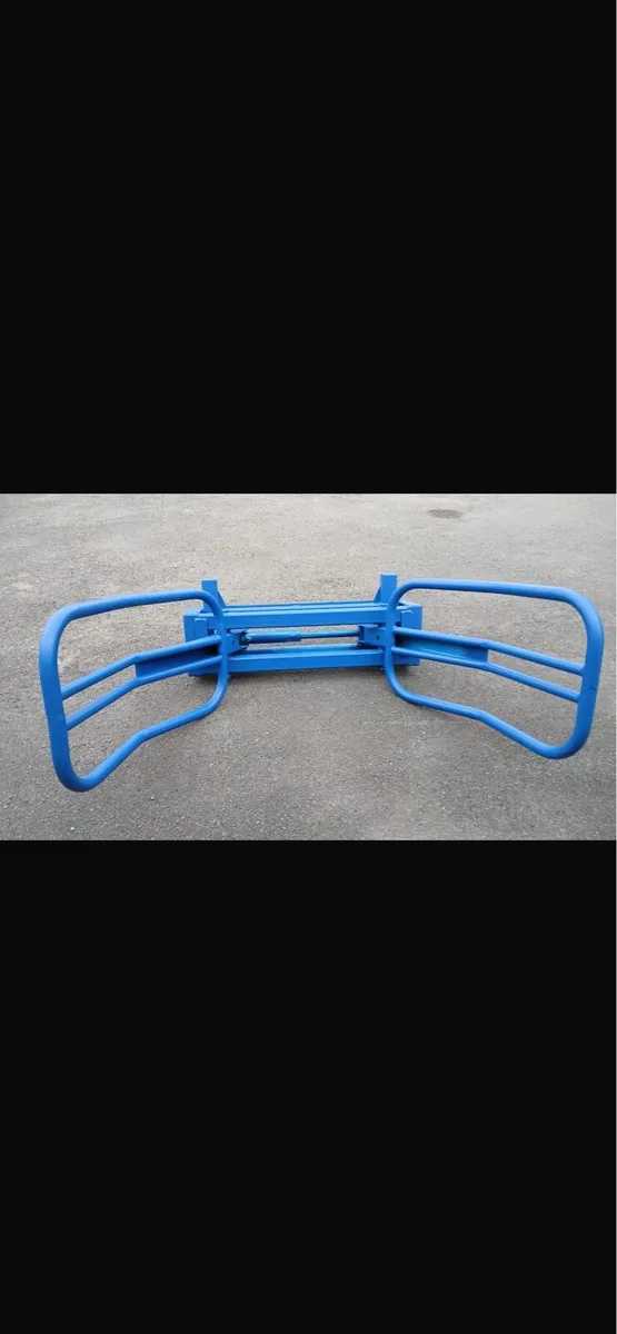 Bale Handler - Image 1
