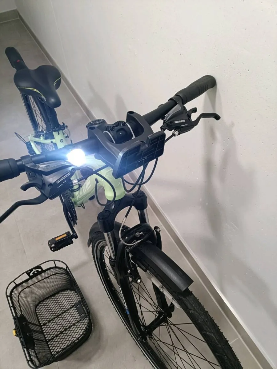 Ladies bike in beautiful condition  size M 15inch - Image 4