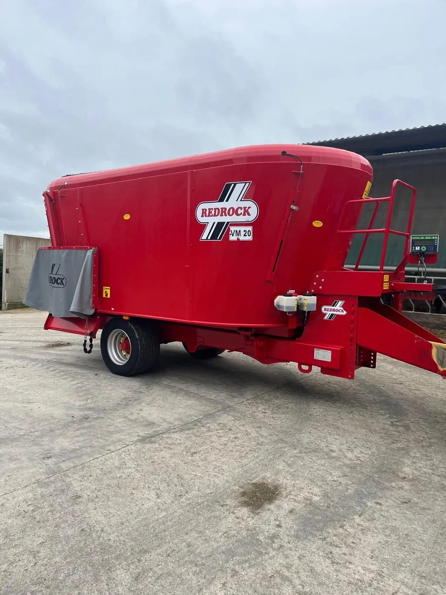 Redrock 20 diet feeder - Image 1