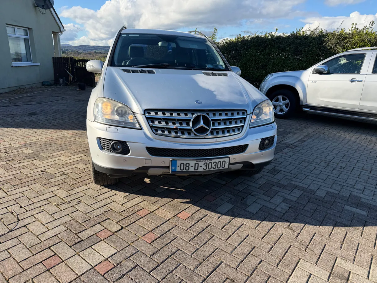 Mercedes Ml 280 2 Seater Commercial - Image 3