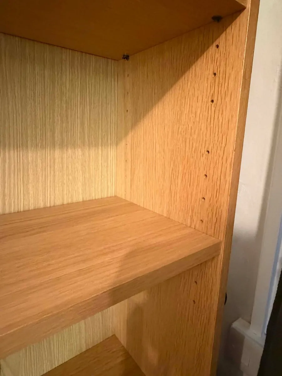 Large book shelf - Image 3