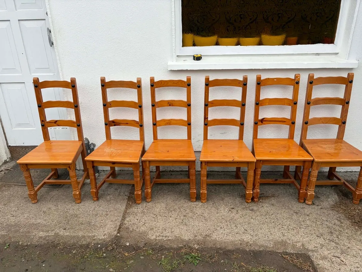 6 wooden kitchen chairs - Image 4