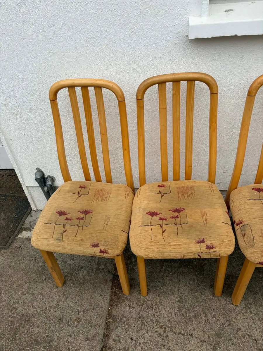 4 kitchen oak chairs €50 bundle - Image 3