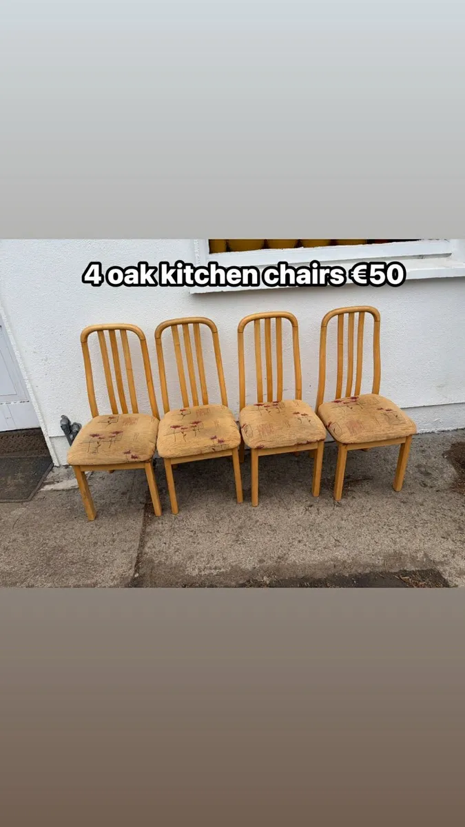 4 kitchen oak chairs €50 bundle - Image 1