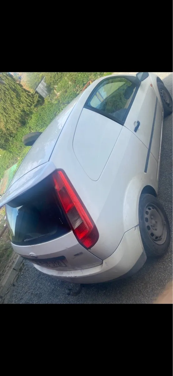 Ford fiesta van - Image 2