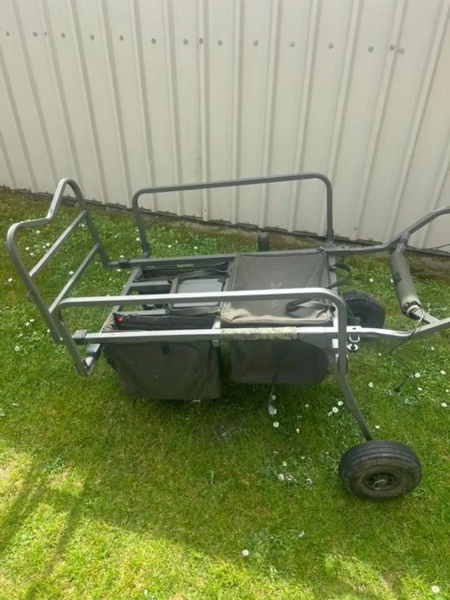 carp fishing barrow - Image 2