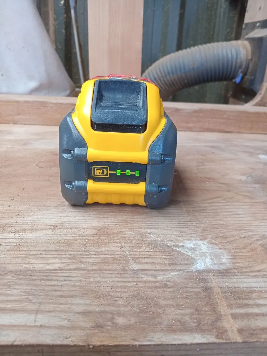 Dewalt 12 ah 54v flexivolt battery