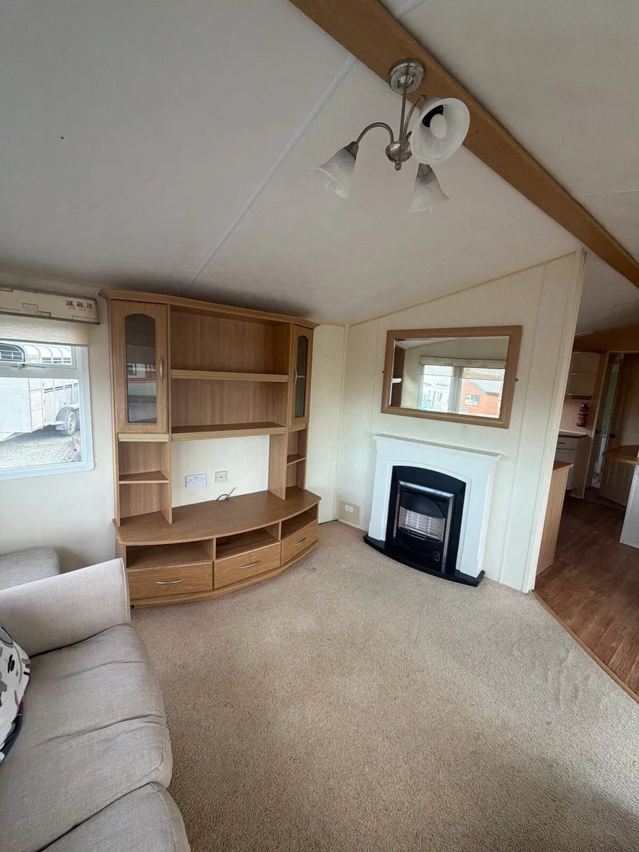 BK Caprice 36 x 12 x 2 Bedroom (Winter Pk) - Image 4