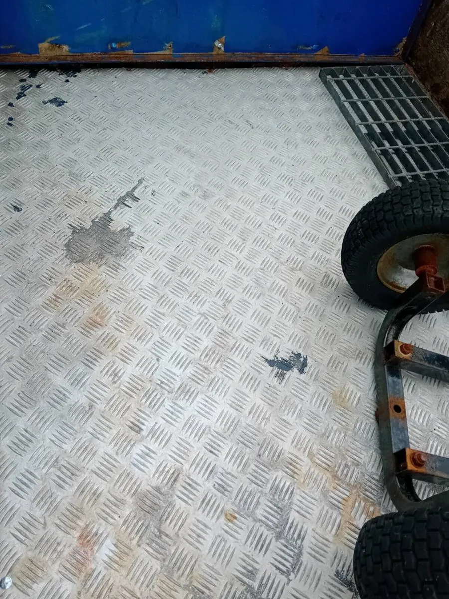 8x4 Joyce trailer for sale - Image 3