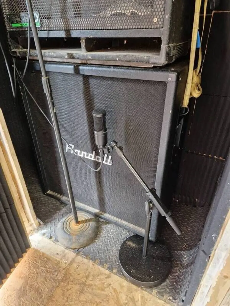2 Randall rh150 amp heads and 2  cabs - Image 2