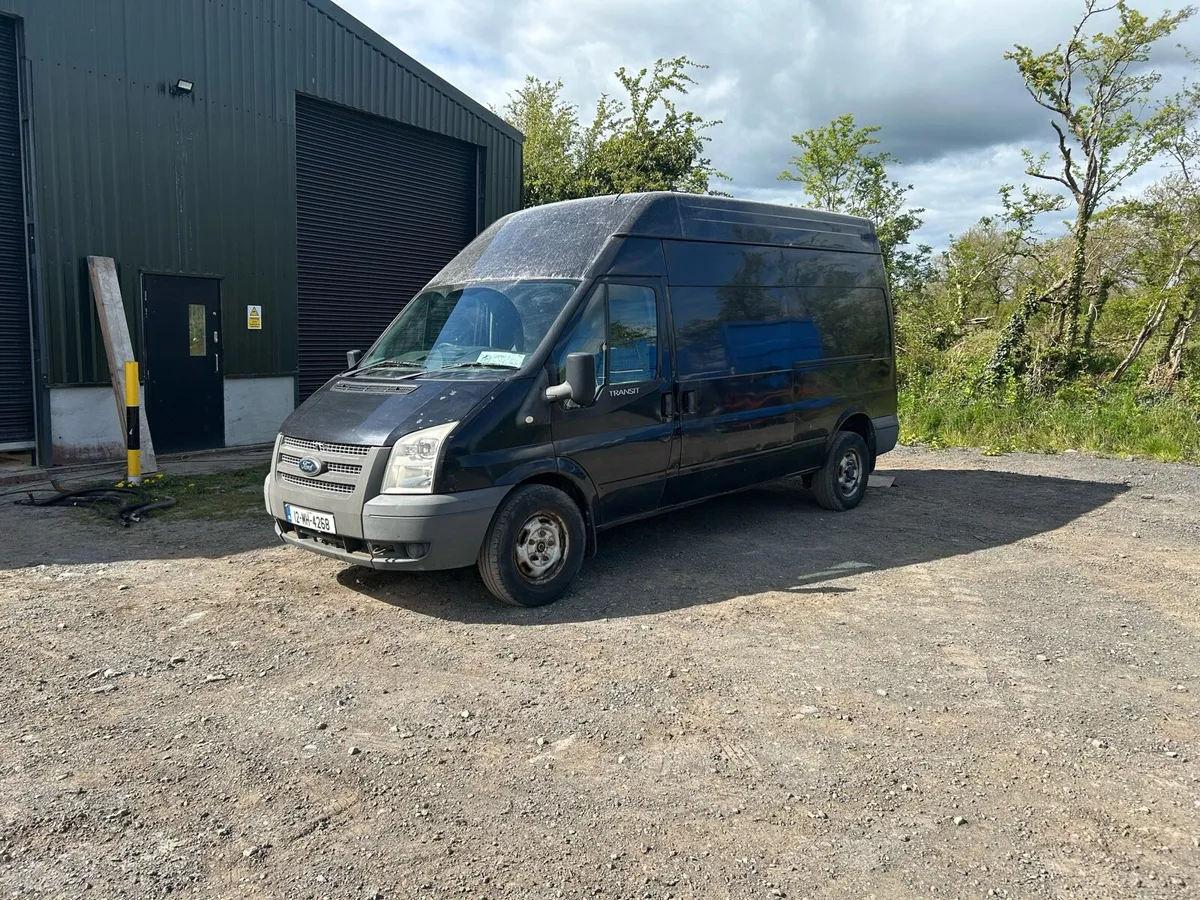 Ford Transit - Image 3