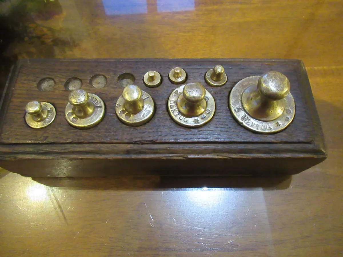 antique brass weights cottage scales vintage cave - Image 2