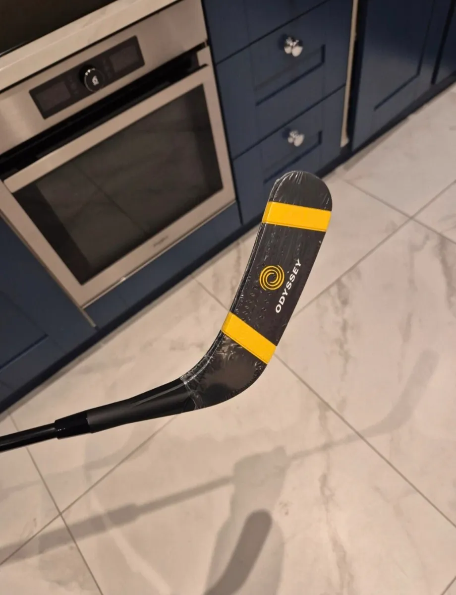 Odyssey golf happy gilmore putter - Image 2