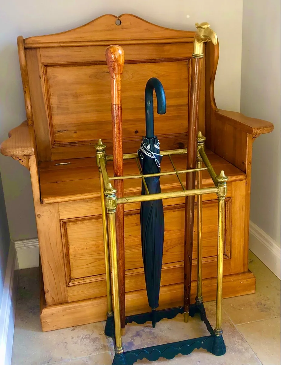 Antique umbrella stand - Image 2