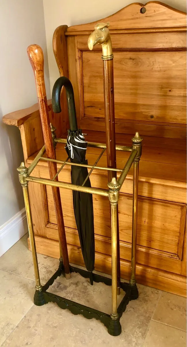 Antique umbrella stand - Image 3