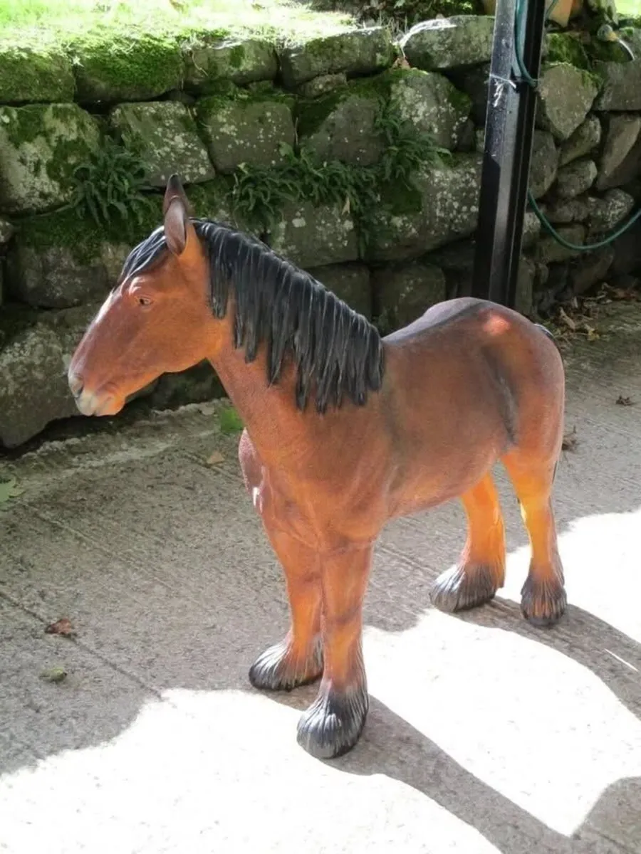 Large Horse Statue - Image 4