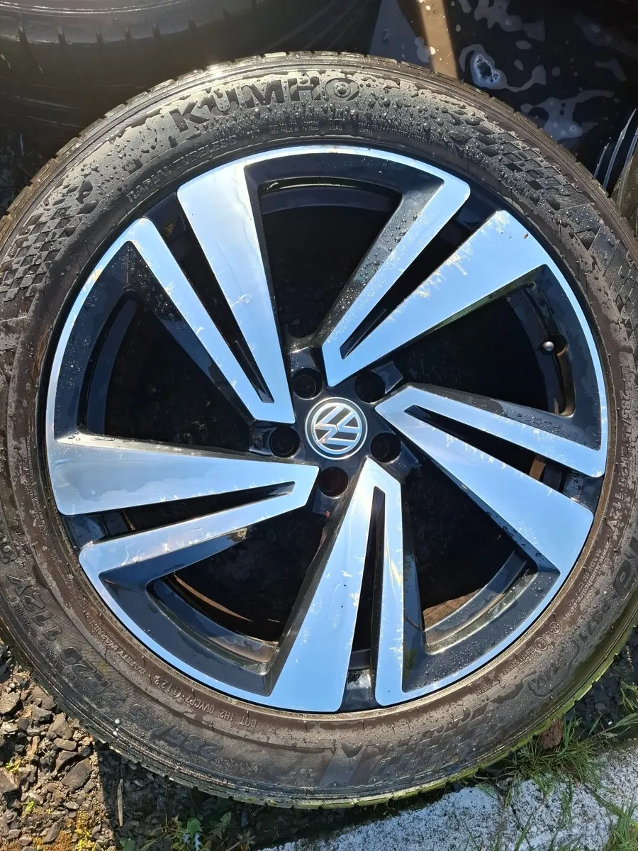 20" Genuine Vw Touareg Alloys with tyres - Image 3