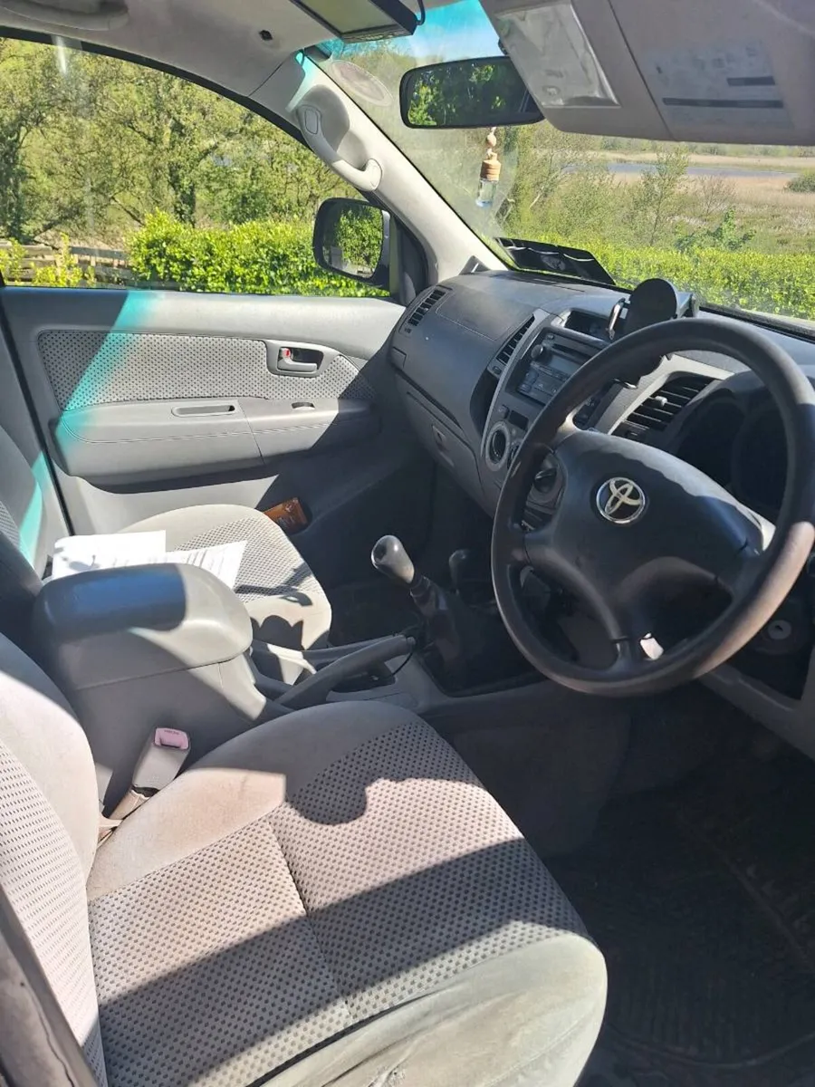 Toyota Hilux 2008 3l d4d - Image 4